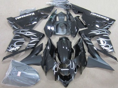 Purchase 2004-2005 Kawasaki ZX10R Motorcycle Fairings - Black with White Flame Canada