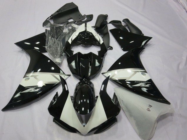 2012-2014 Yamaha R1 Motorcycle Fairings - Glossy Black White Silver Canada