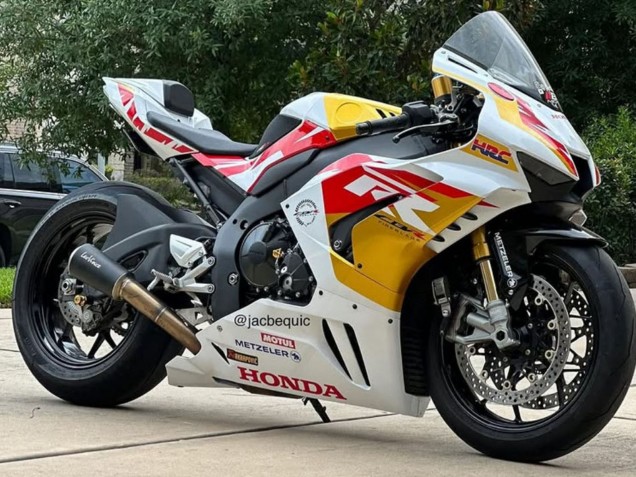 2020-2023 Honda CBR1000RR-R Motorcycle Fairings - White Red Gold Motul HRC Canada