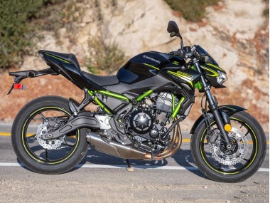 Purchase 2020-2025 Kawasaki Ninja Z650 Motorcycle Fairings - Black Yellow Canada