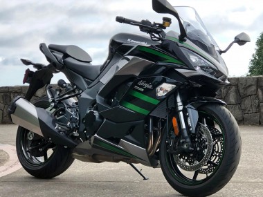 Purchase 2020-2025 Kawasaki Z1000SX Motorcycle Fairings - Black with Green Lines Ninja Canada