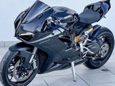 Purchase 2020-2024 Ducati Panigale V2 Motorcycle Fairings - Black Canada