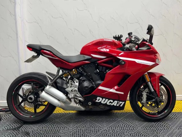 2017-2022 Ducati Supersport 939/939S Motorcycle Fairings - Red White Black Canada