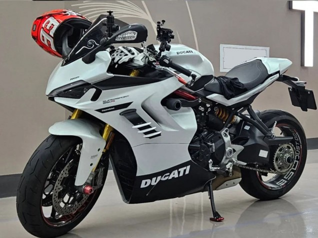 2021-2024 Ducati 2021-2024 Ducati Supersport 950/950S Motorcycle Fairings - White Black Canada