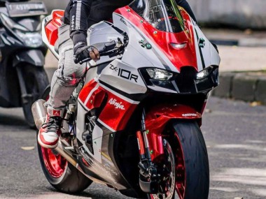 Purchase 2021-2026 Kawasaki ZX10R Motorcycle Fairings - White Red Black Canada