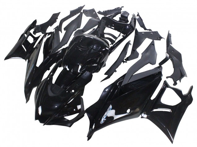 2022-2024 Yamaha YZF R3/R25 Motorcycle Fairing - Glossy Black Canada