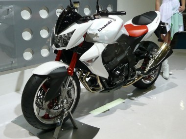 Purchase 2003-2006 Kawasaki Z1000 Motorcycle Fairings - Pearl White Canada