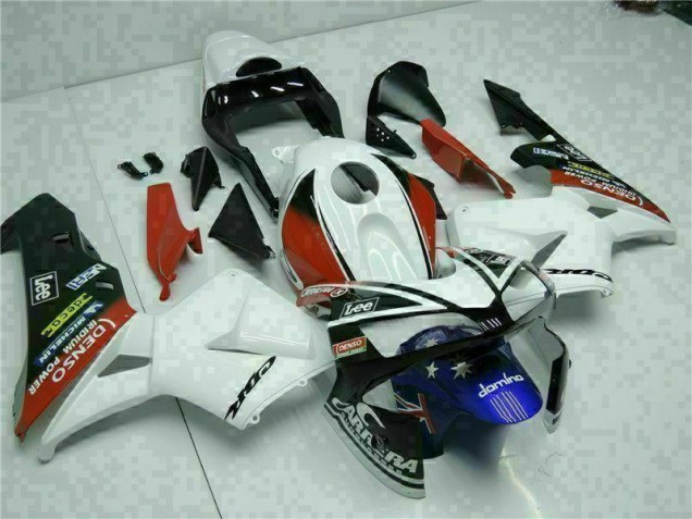 Purchase 2003-2004 White Blue Honda CBR600RR Motorcylce Fairings Canada Purchase 2003-2004 White Blue Honda CBR600RR Motorcylce Fairings Canada