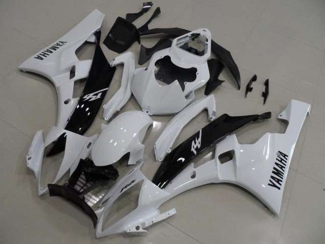 Purchase 2006-2007 White and Black Yamaha YZF R6 Replacement Motorcycle Fairings Canada Purchase 2006-2007 White and Black Yamaha YZF R6 Replacement Motorcycle Fairings Canada